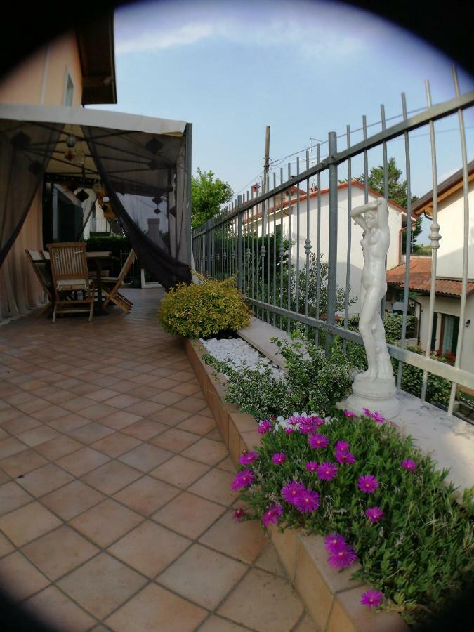 Hôtel Garda House à Sandrà Extérieur photo